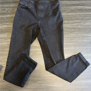 Women’s Duluth Jeanetics Black Pull On Stretch Jeans Long Length